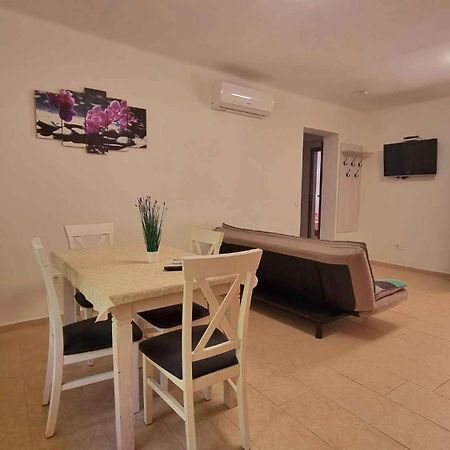 Apartment In Balatonlelle 40765 Zewnętrze zdjęcie