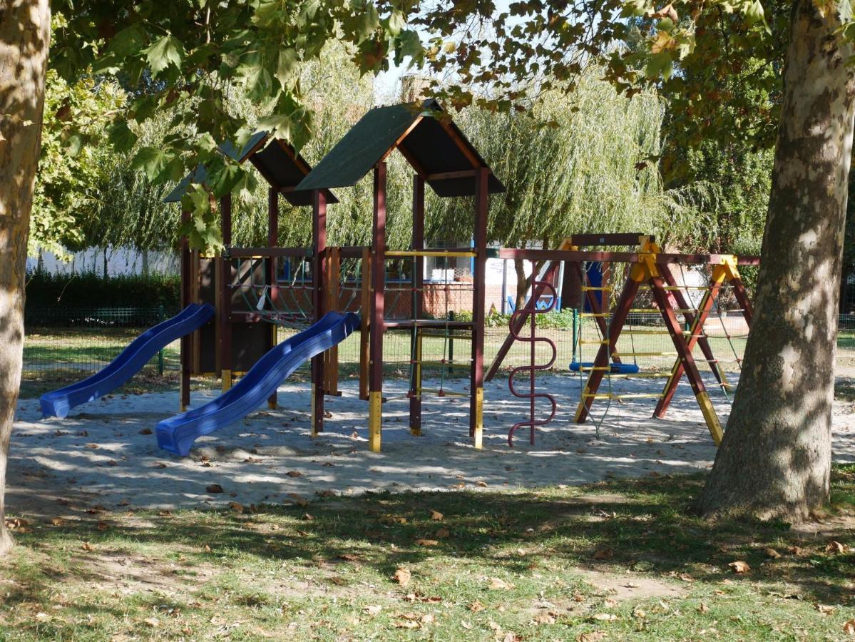 Apartment In Balatonlelle 40765 Zewnętrze zdjęcie
