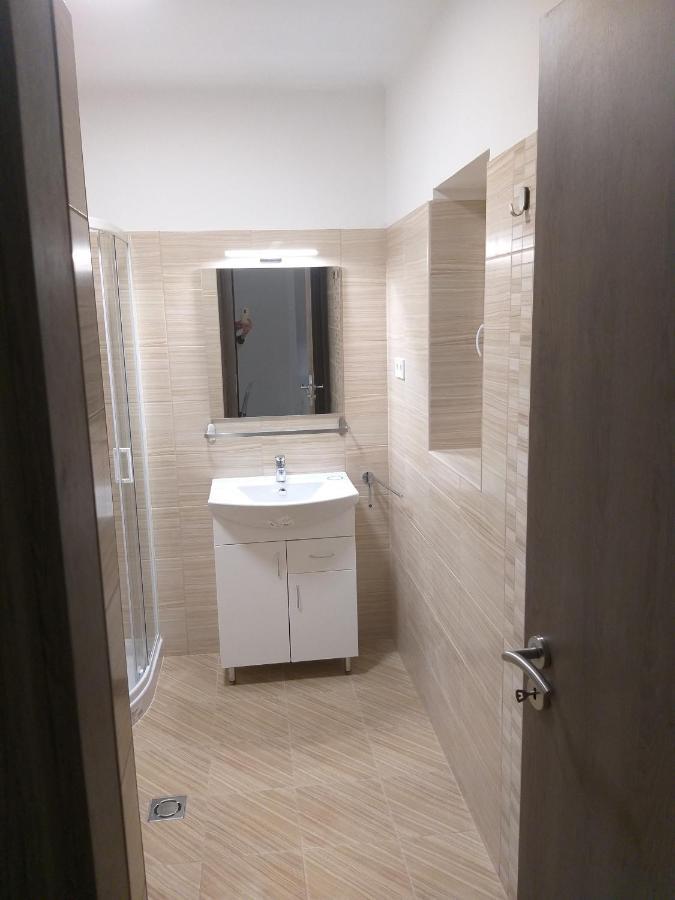 Apartment In Balatonlelle 40765 Zewnętrze zdjęcie